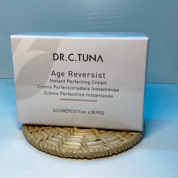 Dr. C. Tuna Age Reversist Instant Perfecting Cream - Picture 1 of 2